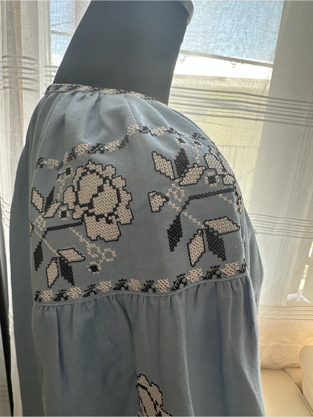 Style Mafia Sky Blue Embroidered Mini Dress Women’s Size M Boho Puff Sleeve Tass - Picture 11 of 15